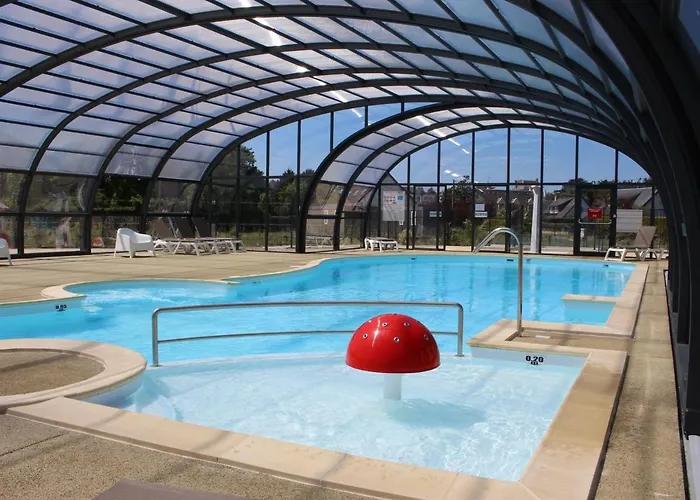 Mobil-home Confort 6 Pers., 3 Ch., 2 Sdb, A 200m, Piscine Chauffee, Fitness, Terrasse - Fr-1-361a-61 Feriehus