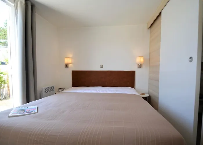 Feriehus Mobil-home Confort 6 Pers., 3 Ch., 2 Sdb, A 200m, Piscine Chauffee, Fitness, Terrasse - Fr-1-361a-61 Jullouville-les-Pins